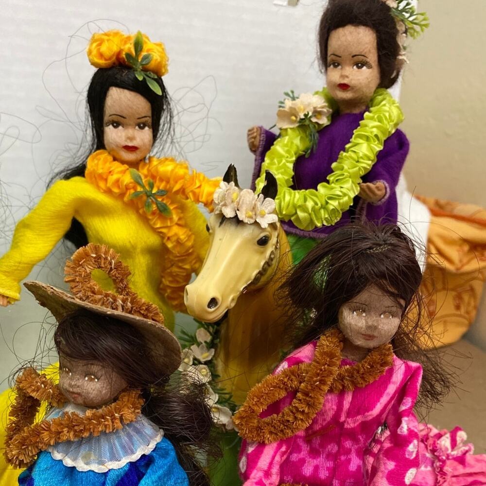 Vintage Hawaiian Dolls Princess Bride Pau’u Rider Hula Girl dress lei Makaleka - Picture 3 of 16